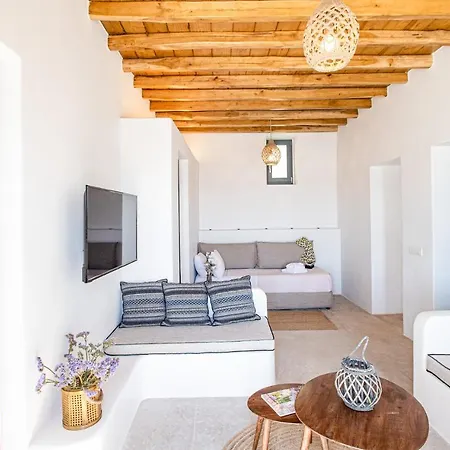 Serene Myconian House *