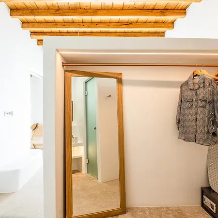 Serene Myconian House Villa
