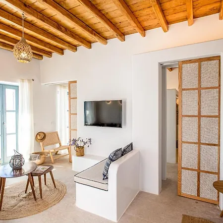 Serene Myconian House Mykonos Town